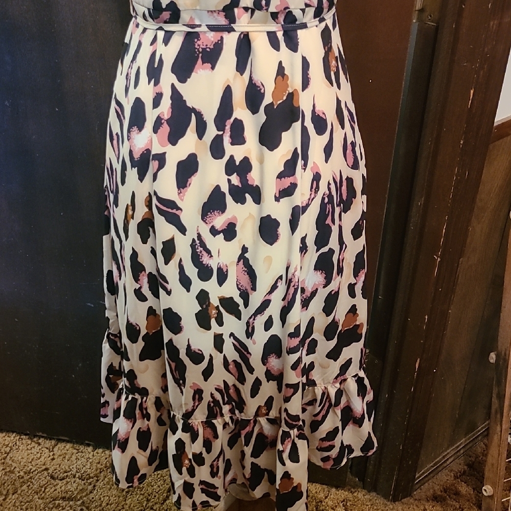Entro Pink and Black Animal Print Midi Dress - Picture 7 of 14